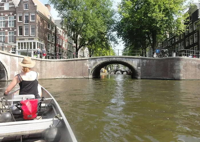 West Bed and breakfast 4*