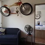 West فندق مبيت وإفطار 4*